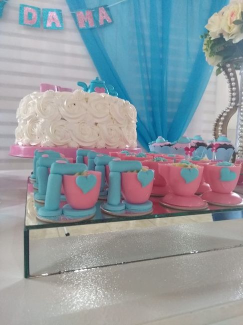 Esses doces finos ganhei de presente de uma das minhas dindas. ♥