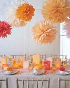POMPONS