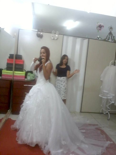 Fazendo a escolha do vestido