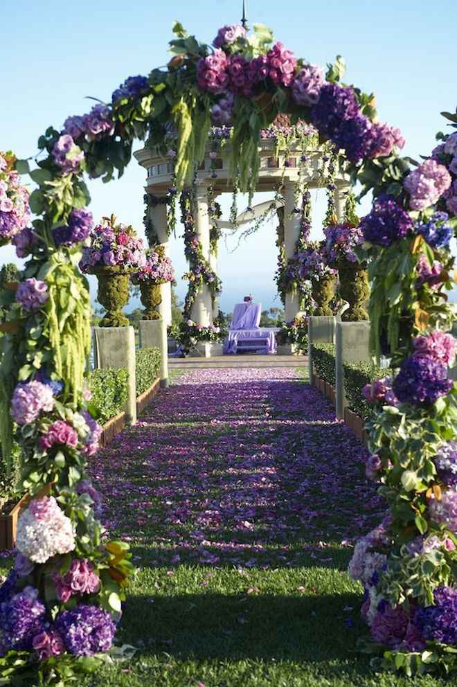 Flores em tons de roxo para usar na decoração do casamento 💜 4