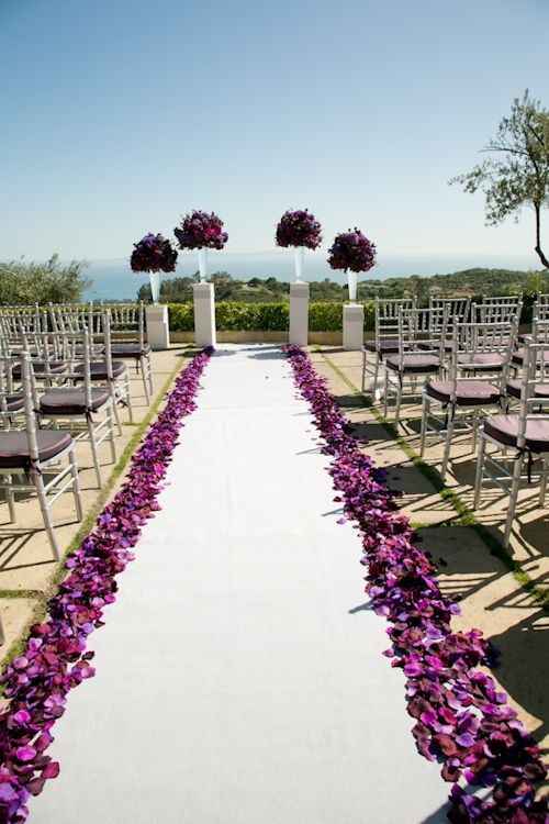 Flores em tons de roxo para usar na decoração do casamento 💜 5