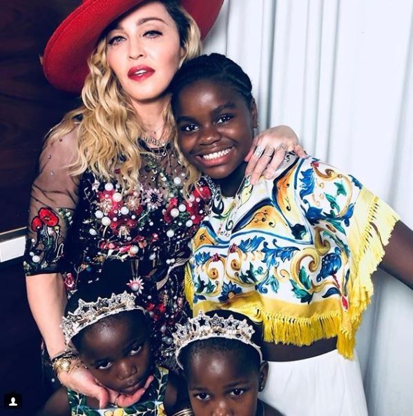 Madonna e as filhas