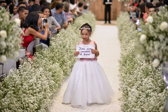 Casei Damas Pajens Florista E Petalistas