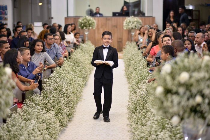 CASEI: Damas, pajens, florista e petalistas. 7