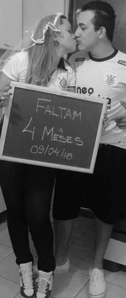 4 MESES
