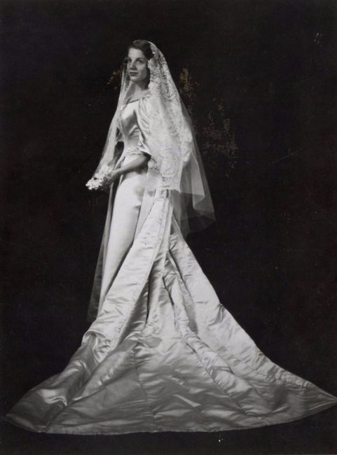 1960         