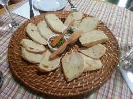 Entrada da comida no casamento 4