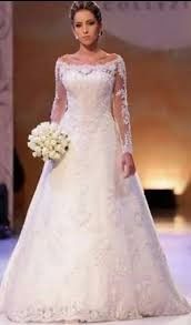O vestido (acrecsentaria brilhos, hehe)