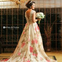 Vestido de noiva colorido , o que acha ? - 1