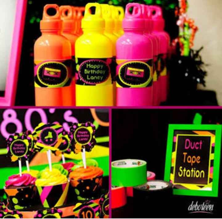 Lembrancinhas casamento tema neon - 2