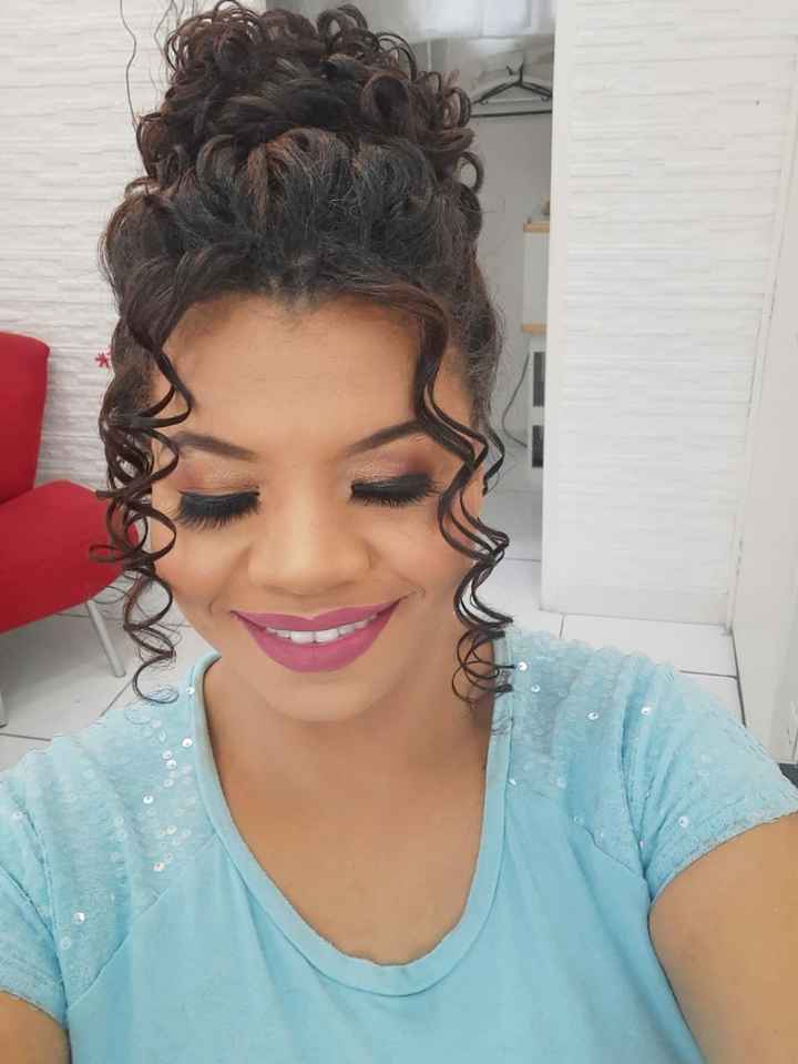 Minha prévia da make e penteado ♡ - 4