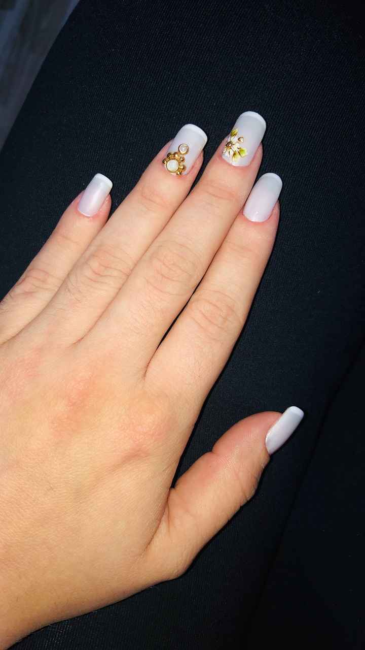 Unhas para o cansamento no civil amanhã 😬😍 - 1