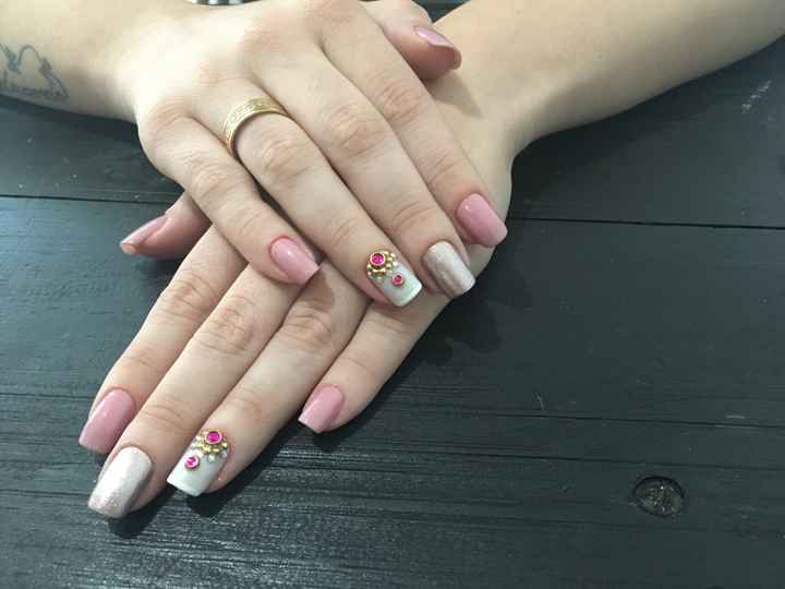 Unhas para o casamento no civil amanhã 😬😍 - 1