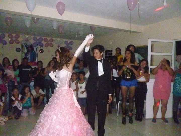 e quando seu melhor amigo / príncipe da sua festa de 15 anos está prestes a se tornar seu marido ? 🥺