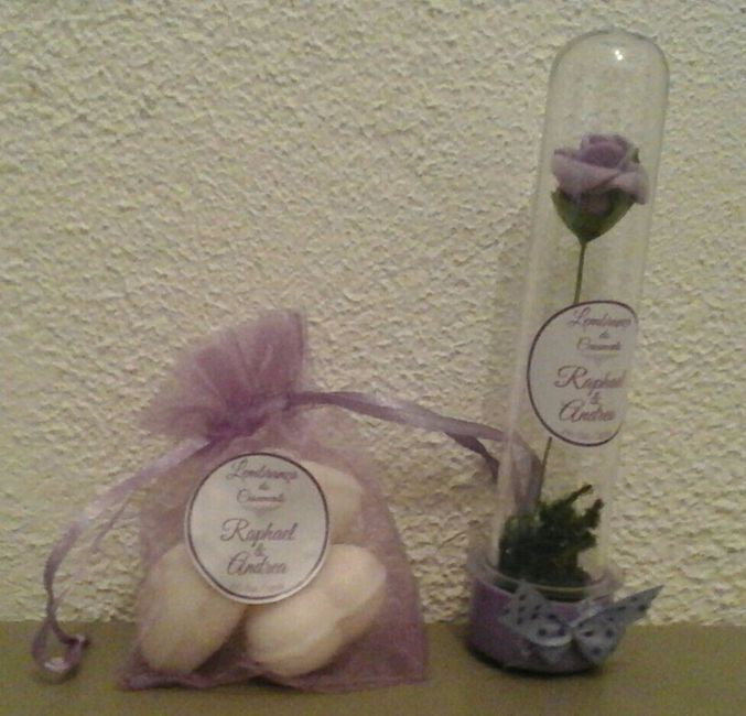 Sabonetes e Flor simbolizando bela e a fera