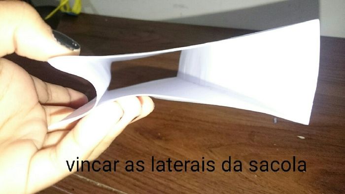 Sacolas de papel para espumante - 16