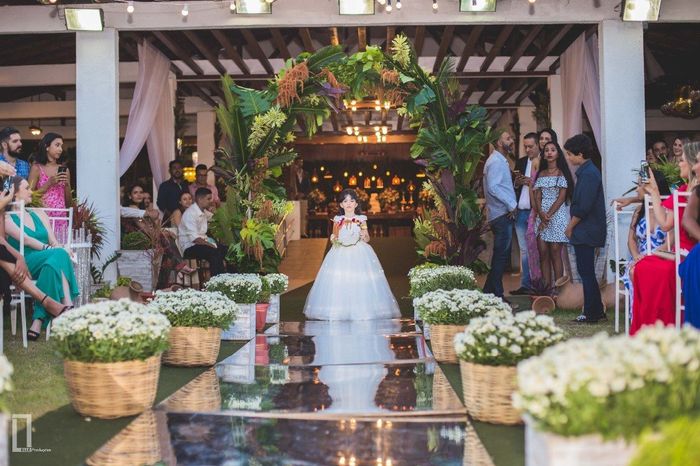 Princesa da dinda com as alianças