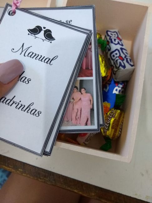 Caixinha por dentro: Manual, Bis e balas.