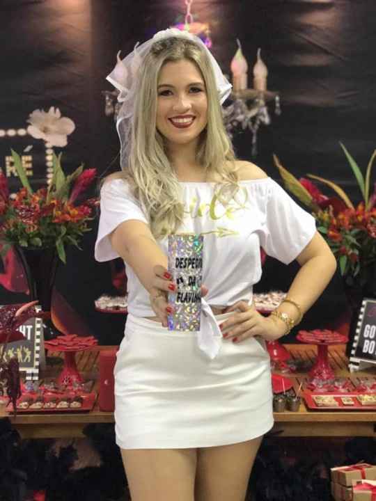 Noivinha feliz!