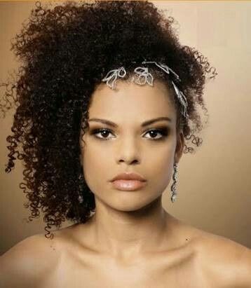 Noivas afro (penteado) - 8
