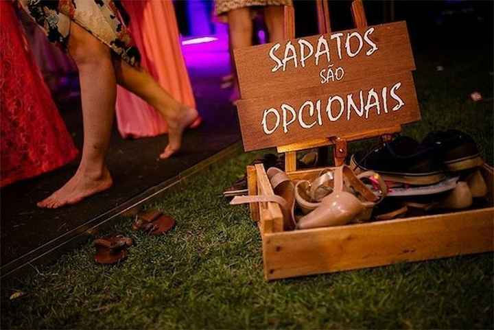 Escolhi isso para animar mais a festa - (ellen Léon) - 2
