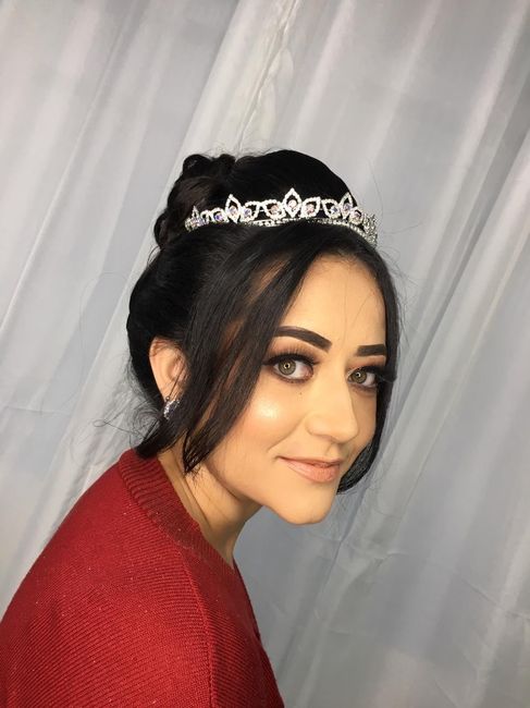 Penteado 3 - não sei mais algo neste penteado me incomoda kk! acho que a quantidade de laquê que hav