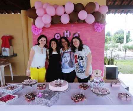 Eu e minhas amigas do trabalho