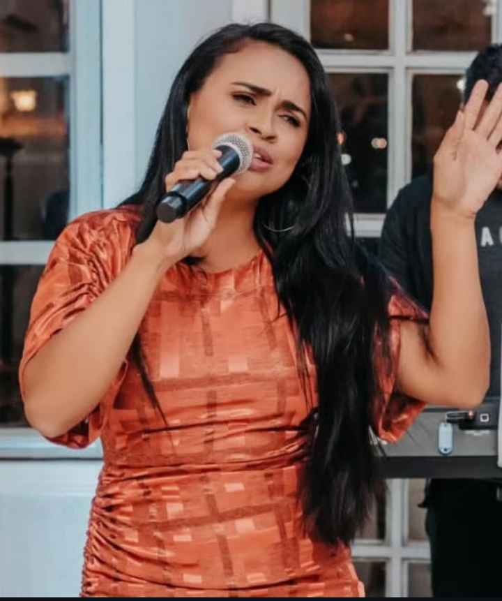 Cantora para casamento - 1