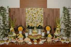 amarelo