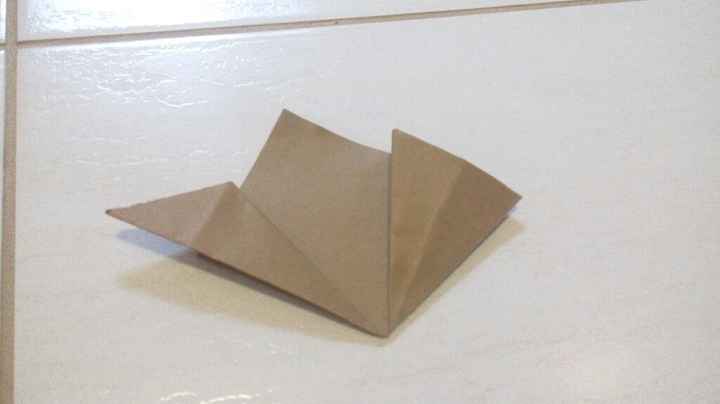 Como fazer a flor de papel . (testando arranjos feitos a mão) - 8