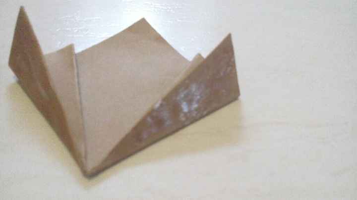 Como fazer a flor de papel . (testando arranjos feitos a mão) - 10