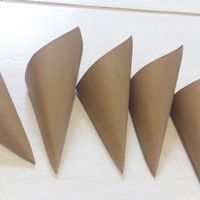 Como fazer a flor de papel . (testando arranjos feitos a mão) - 12