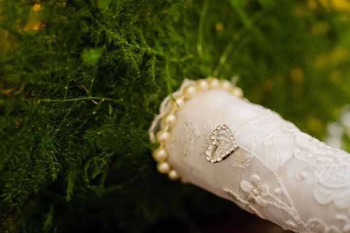 Detalhes no cabo do buquê