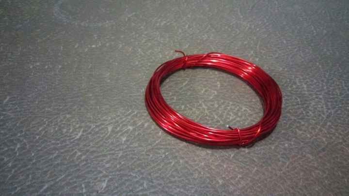 Arame vermelho