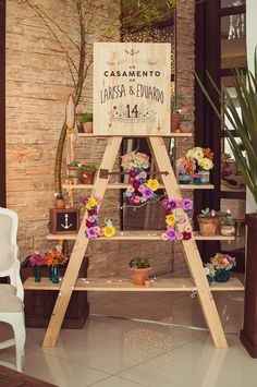 Outros itens de decoração, como esta escada decorada