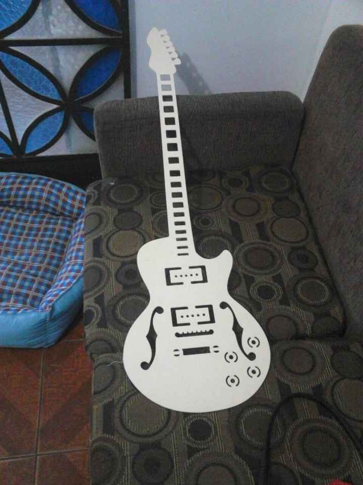 Guitarra pronta