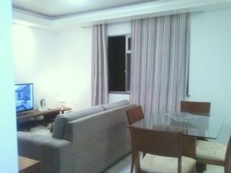 "Quem Casa, quer Casa"