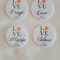 Broches