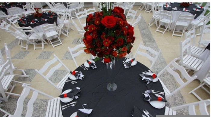 Casamento preto, branco e vermelho