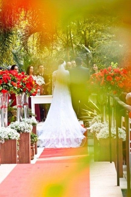 Casamento tido vermelho!? - 1
