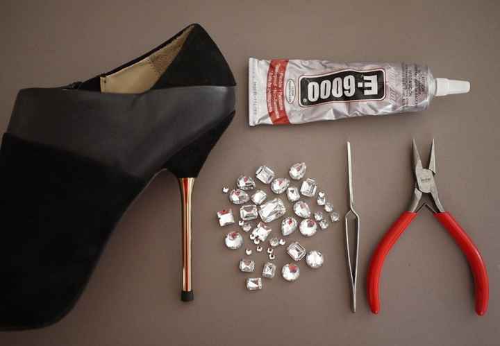 PAP SAPATO COM STRASS