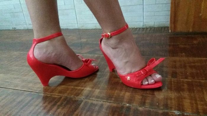 Meu sapato e a minha havaiana  chegou ? - 1