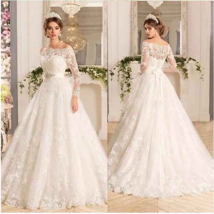 Rendas + Decote canoa = Vestido divo ♥