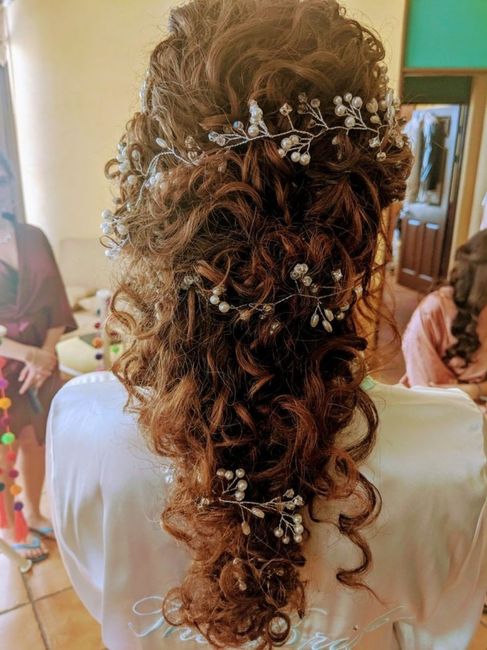 Noiva de cabelo cacheado 4