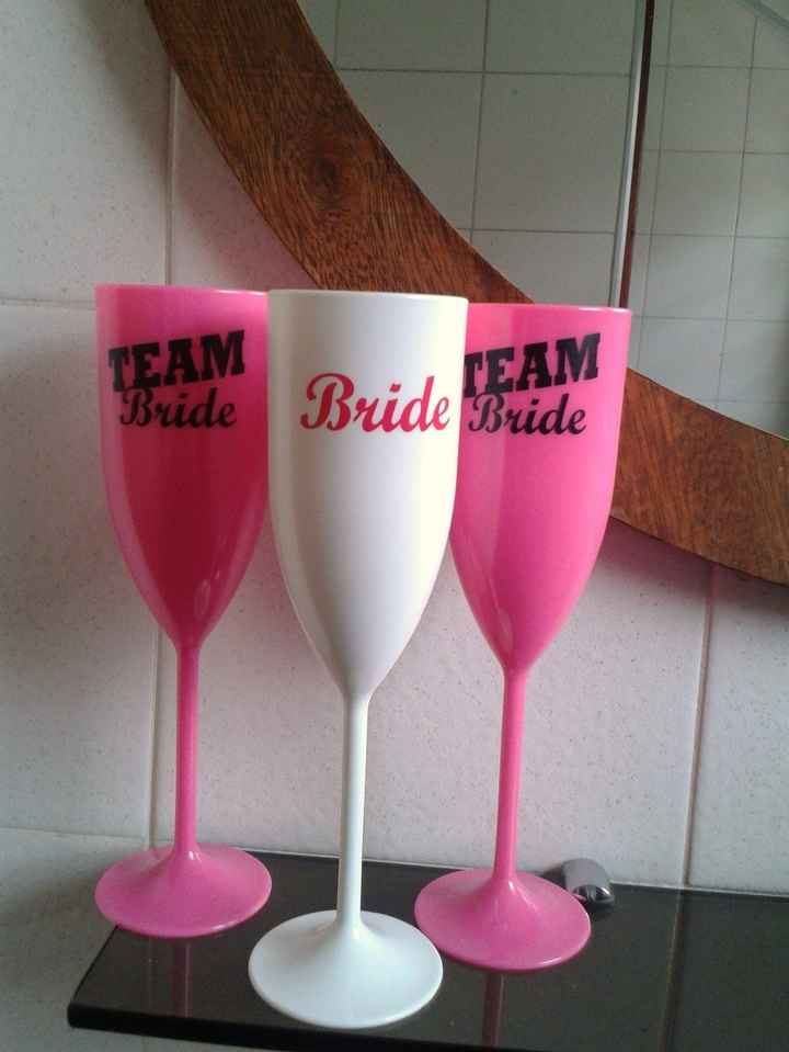 TEAM BRIDE