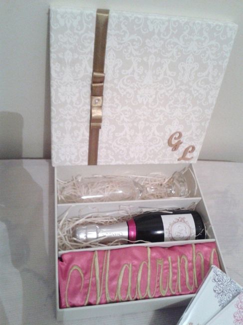 Robe da madrinha, Baby Chandon Brut Rosé e 1 Taça