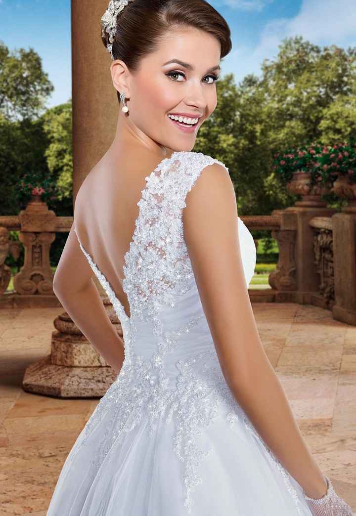 Vestido Noiva decote das costas