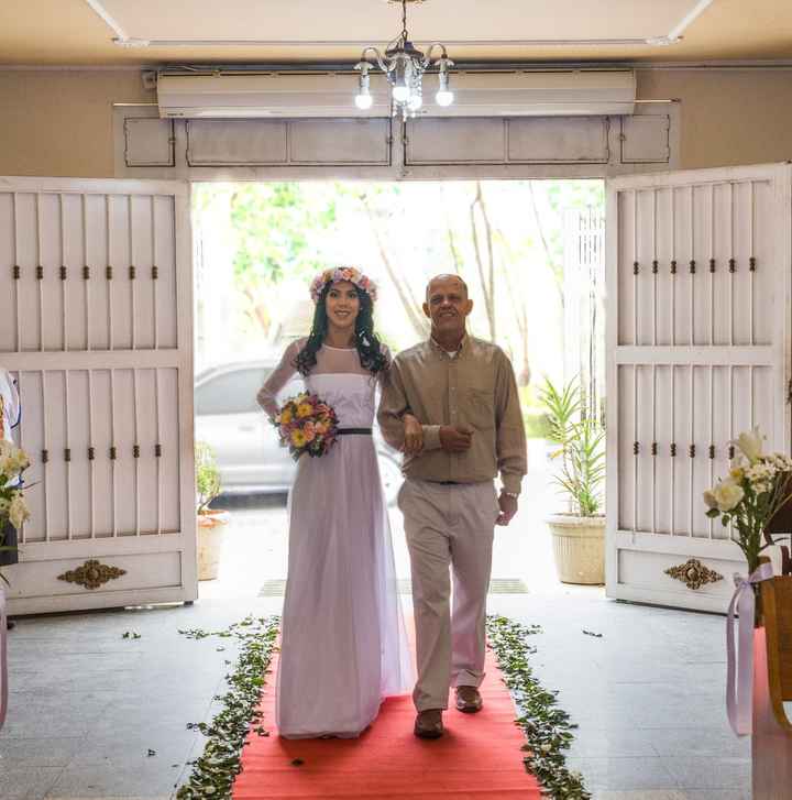 Casar na igreja sem convidados e depois em chácara - 1