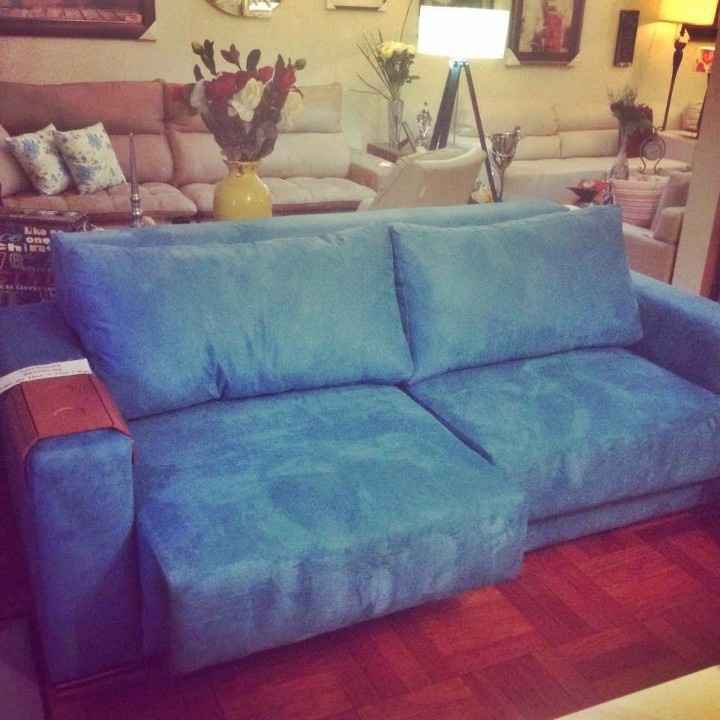 MEU SOFÁ AZUL 