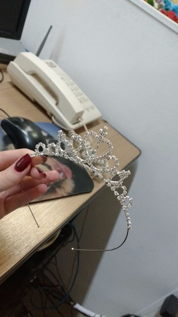 Tiara - daminha de alianças